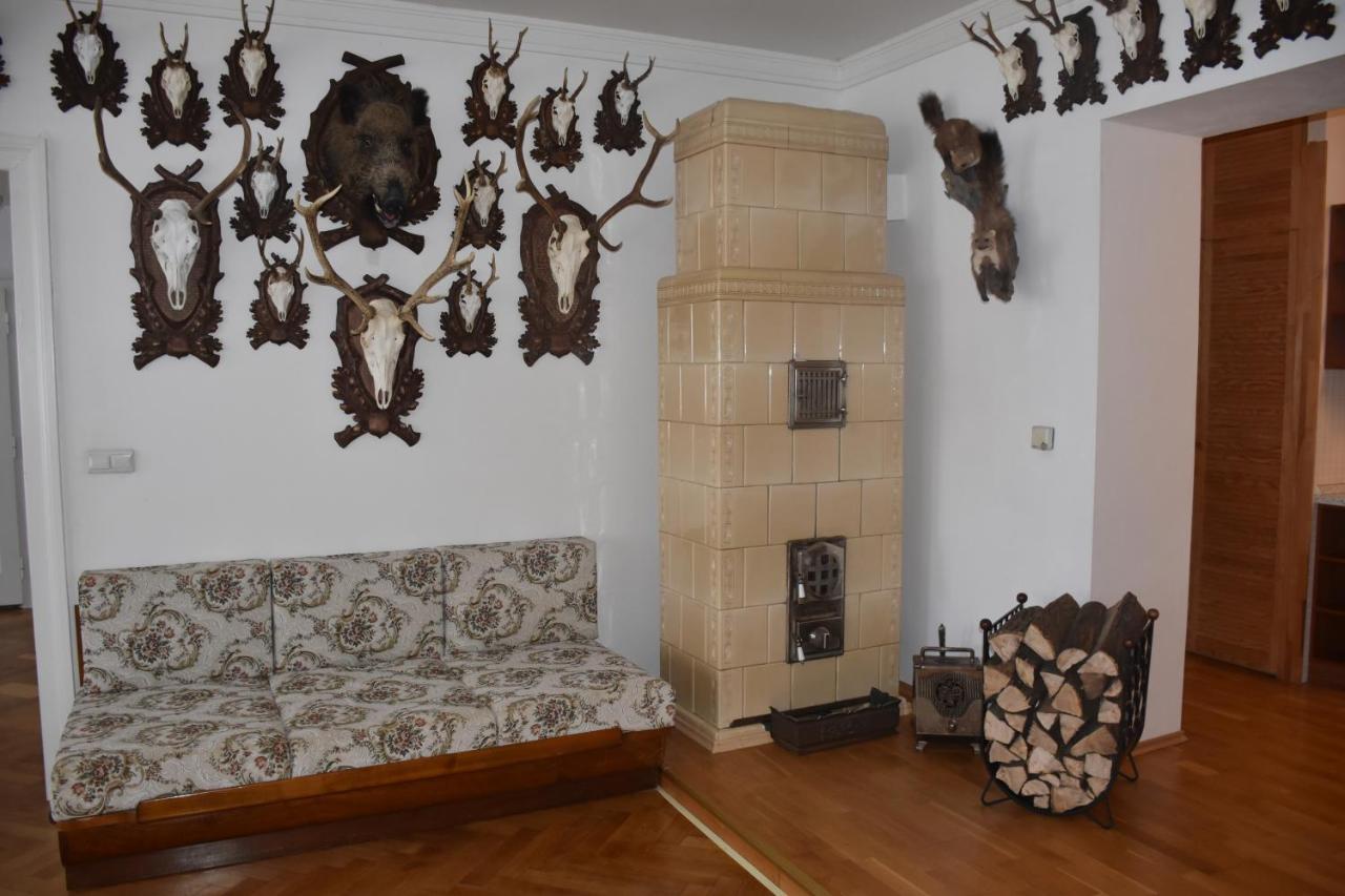 Lovecky Apartman Na Namesti Ve Frenstate Pod Radhostem Frenštát pod Radhoštěm Exterior foto